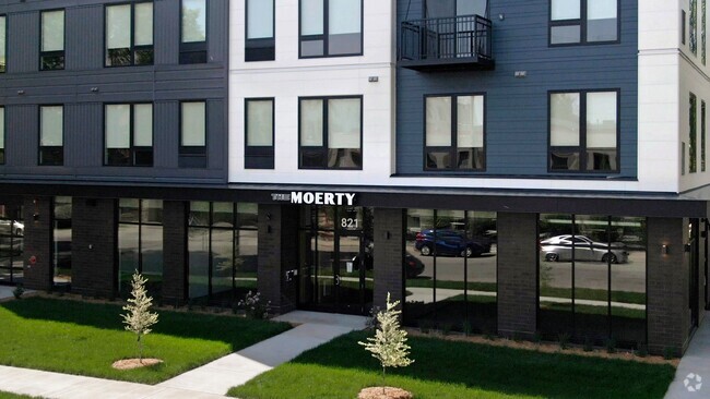 Building Photo - Moerty Apartments