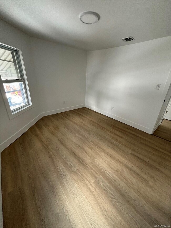 Building Photo - 63 Capron St