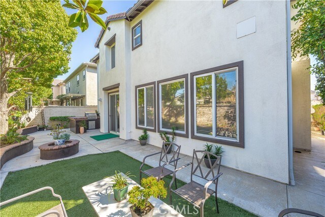 Building Photo - 18571 Amalia Ln