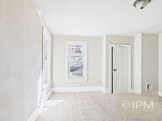 Building Photo - Charming 3 Bedroom, 1 Bath Home in Columbi...