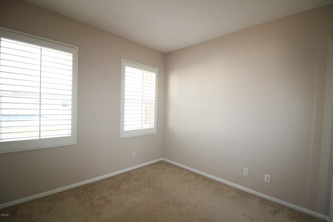 Building Photo - 785 E Port Hueneme Rd