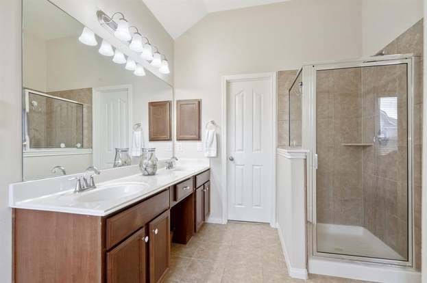 Building Photo - 10030 Arcadian Spgs Ln