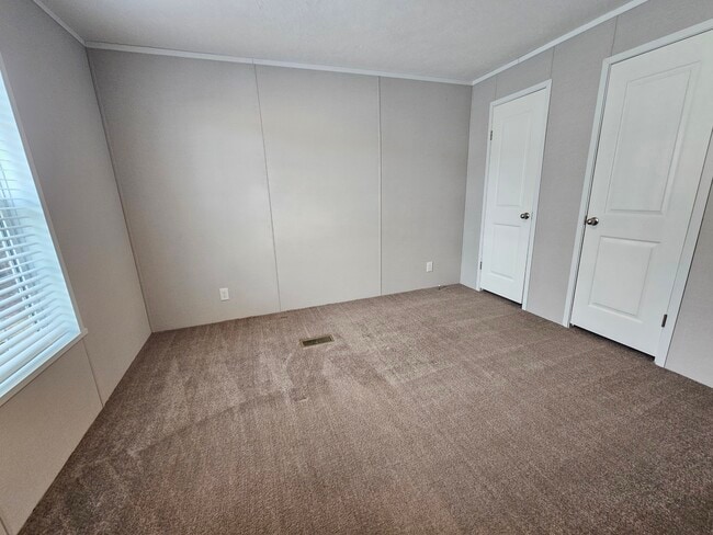 Building Photo - 107 Beech