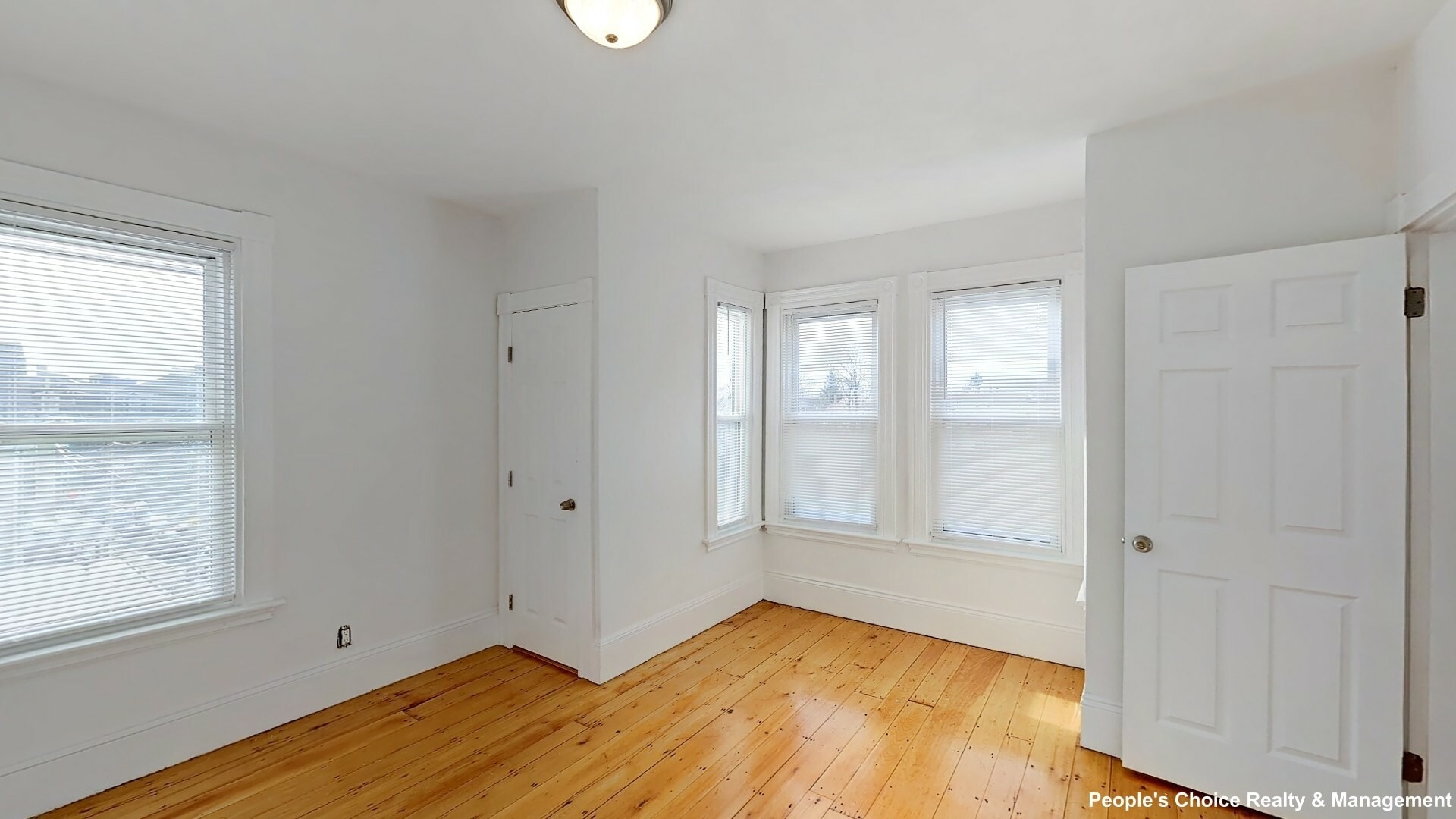 Building Photo - 15 Vinal Ave