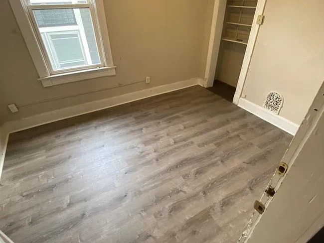 Building Photo - 1216 Vine St