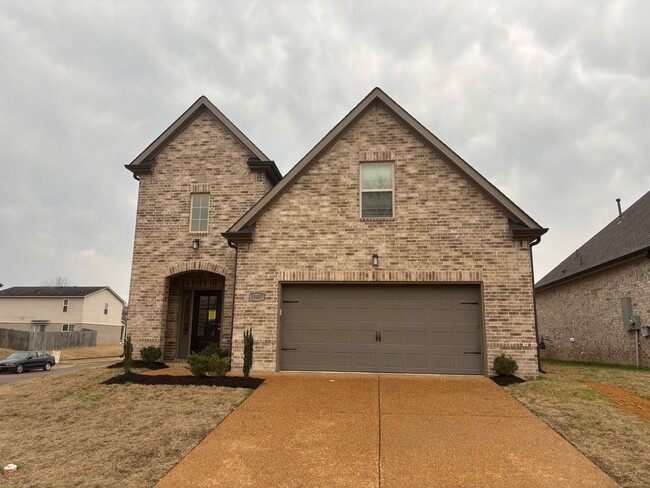 Building Photo - 10007 Messana St