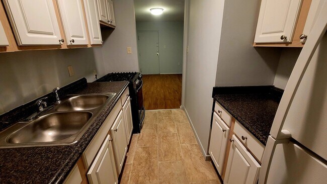 Building Photo - 3810 Chamberlayne Ave