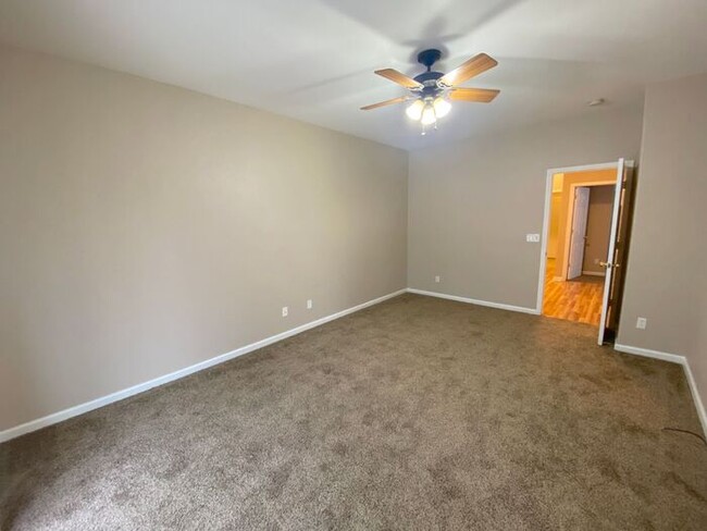 Building Photo - Sky Vista in Stead - Single Story Home wit...