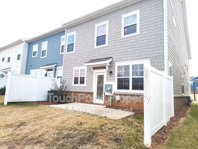 Building Photo - 3327 Glenn Hope Wy