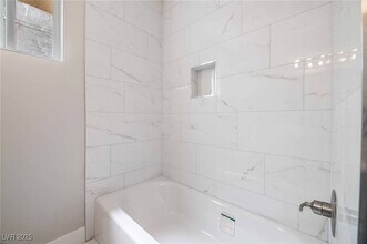 Building Photo - 239 W Cleveland Ave