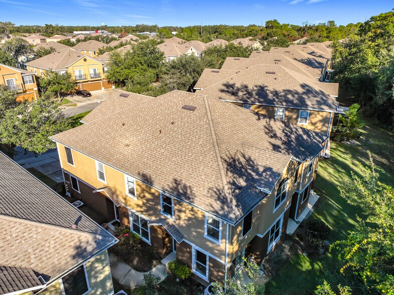 Building Photo - 1500 Broken Oaks Drive