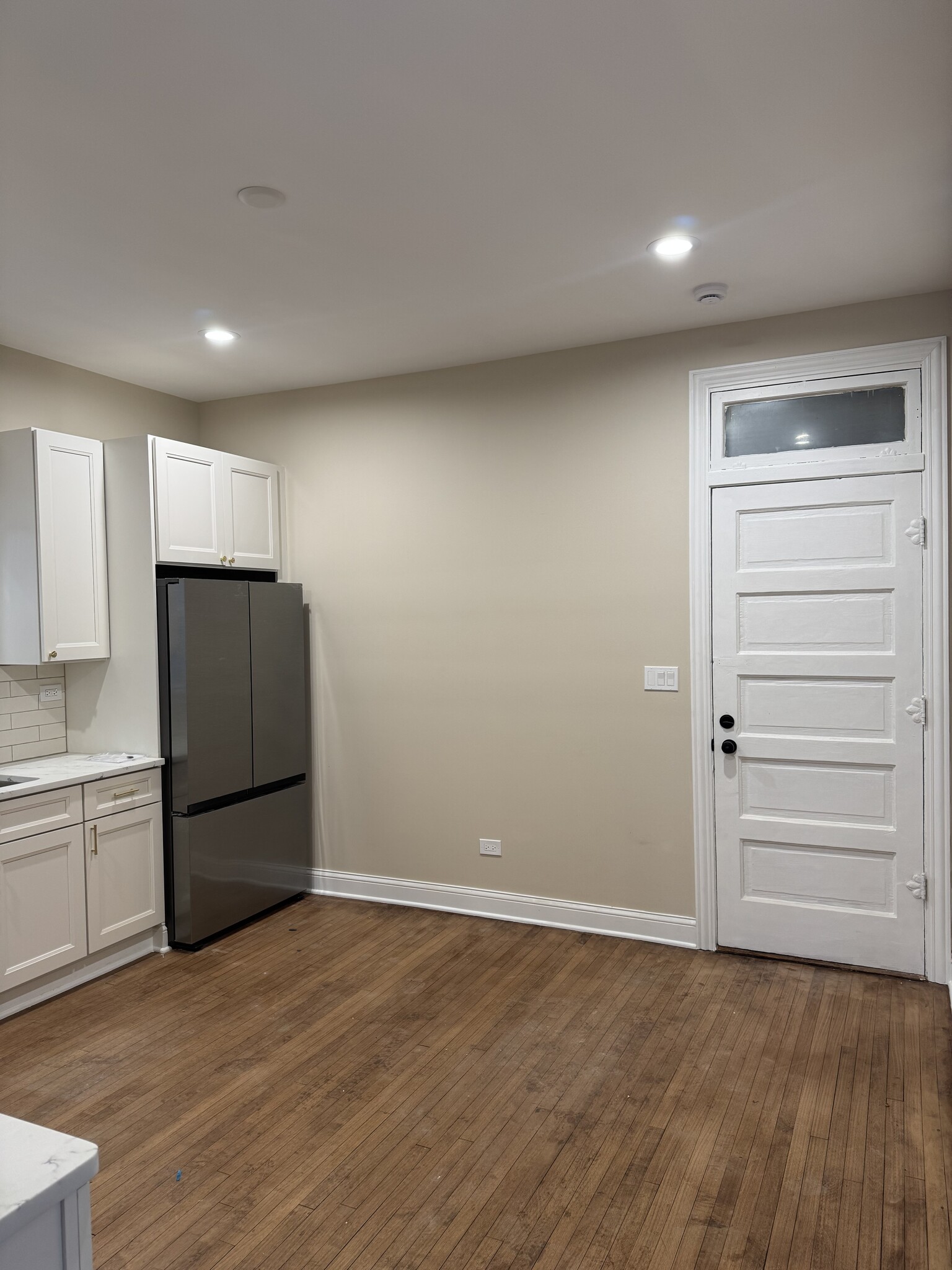 Kitchen - 5335 W 23rd Pl