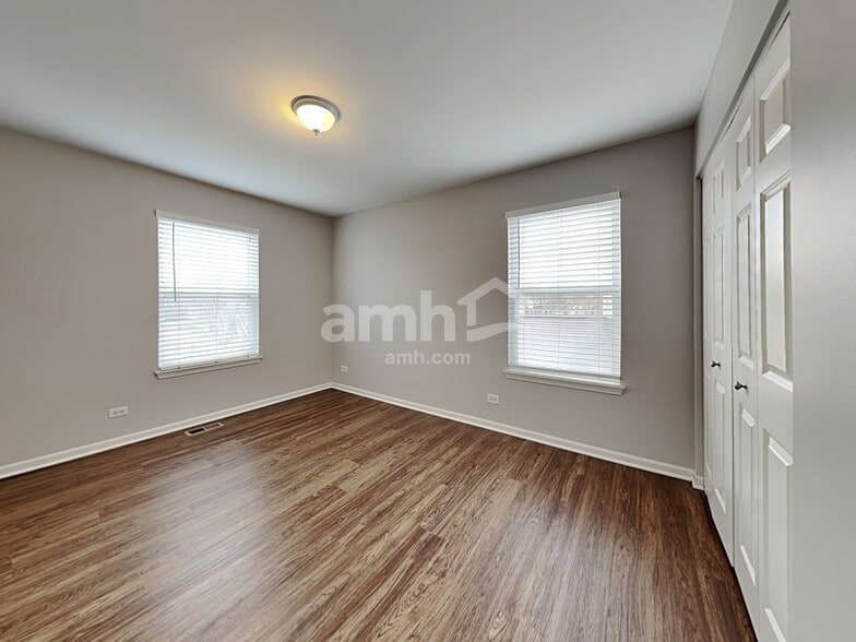 Building Photo - 2087 Kate Dr