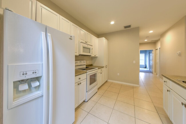 Building Photo - 1868 S Dovetail Dr