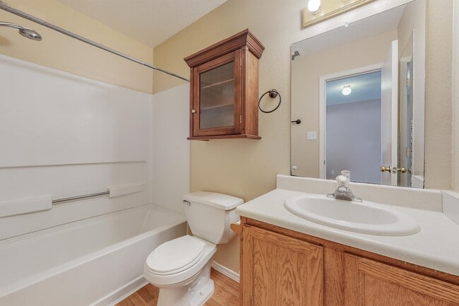 Building Photo - 10728 Hatch Dr NW