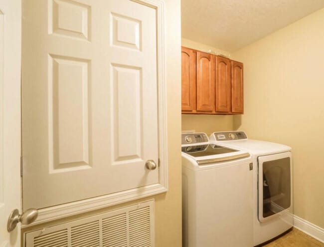 Building Photo - 109 Antler Cir