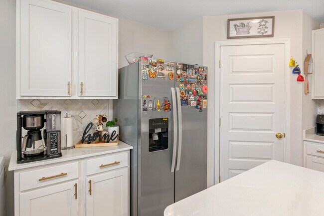 Building Photo - 4735 Airmen Dr