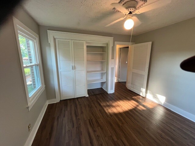 Building Photo - 1407 Bel Aire Dr