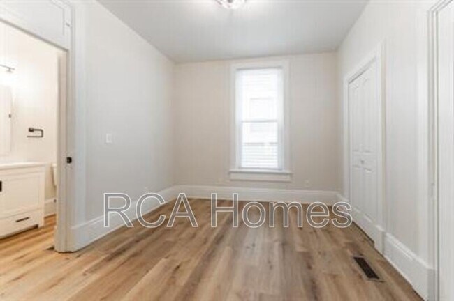 Building Photo - 874 Fletcher Ave