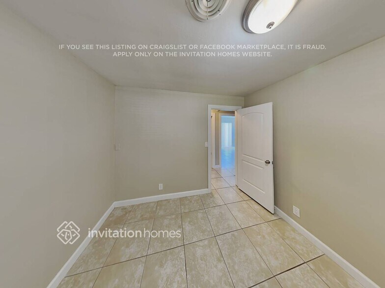 Building Photo - 2181 Imperial Point Dr