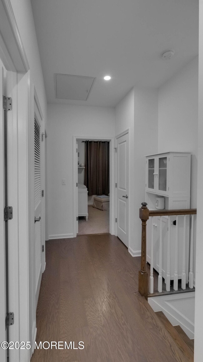 Building Photo - 309 Spirit Wy