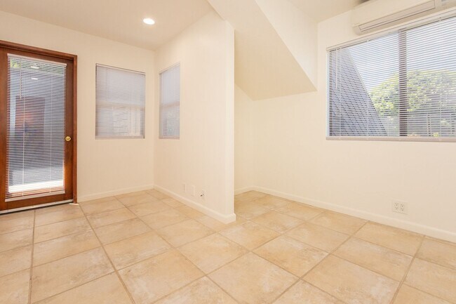 Building Photo - Iconic A-Frame Encinitas 4 Bed + Studio Sp...