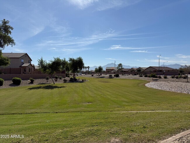 Building Photo - 7516 W Darrel Rd