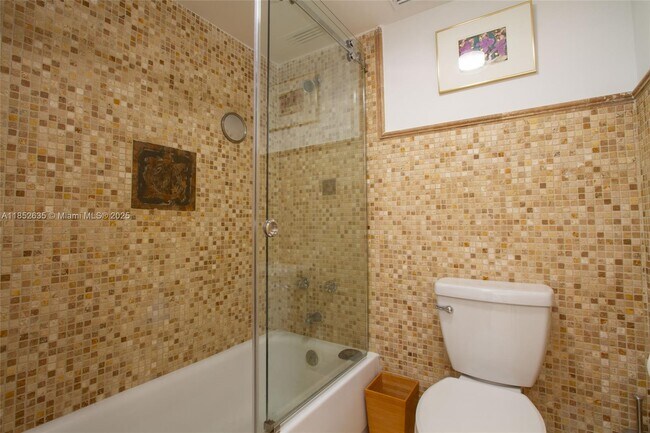 Building Photo - 3725 S Ocean Dr