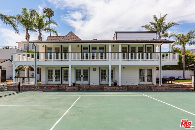 Primary Photo - 23457 Malibu Colony Rd