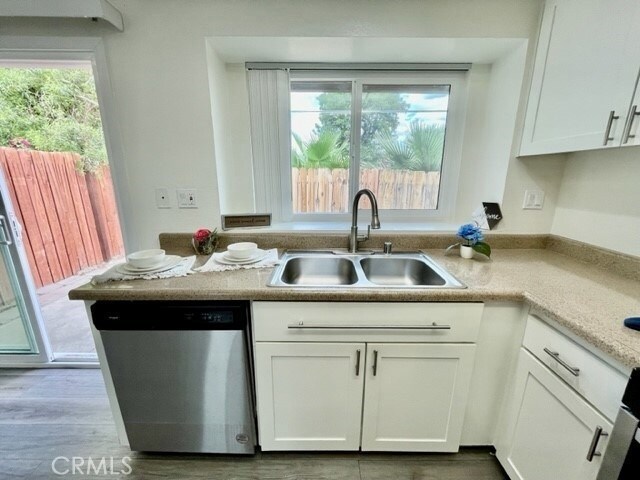 Building Photo - 79400 Ave 42