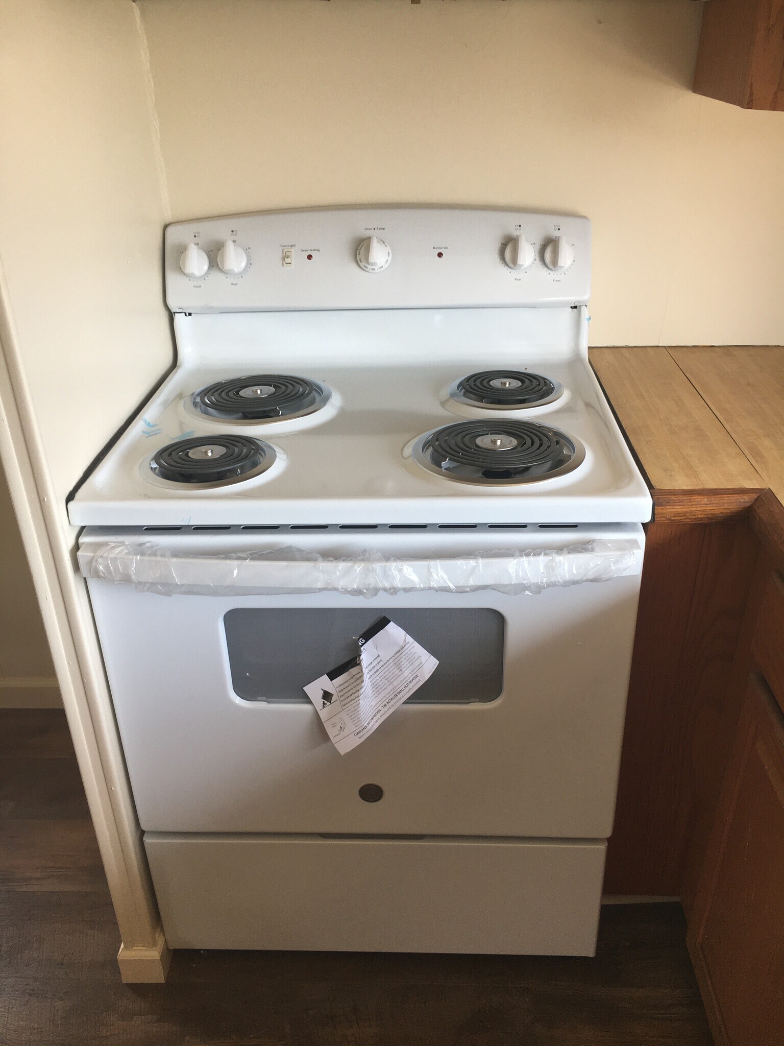 Building Photo - 1115 3rd St