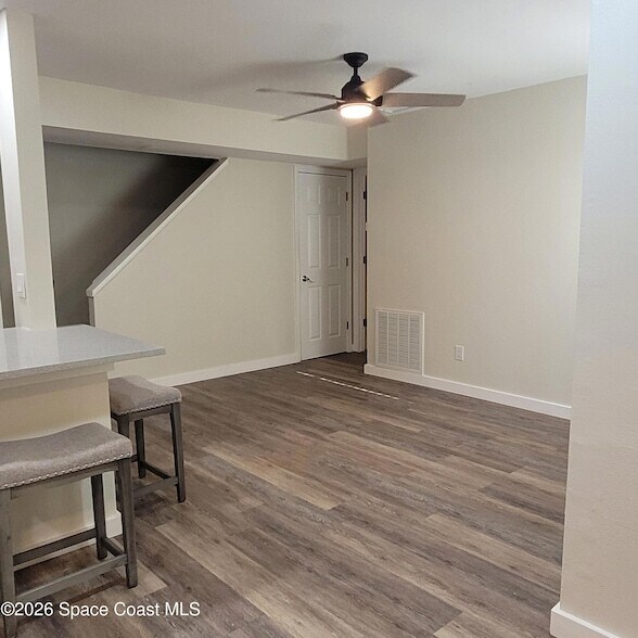 Building Photo - 1460 Sheafe Ave NE