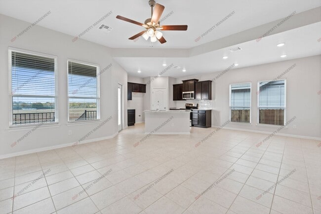 Building Photo - 2221 Chia Ct