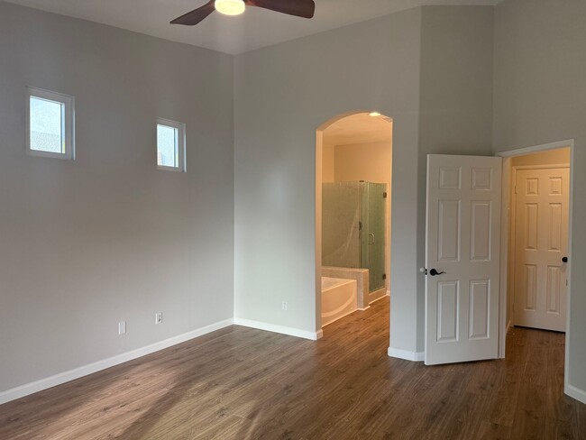 Building Photo - Stunning Home for Rent in Murrieta