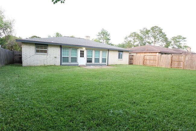 Building Photo - 13819 Clark Towne Rd