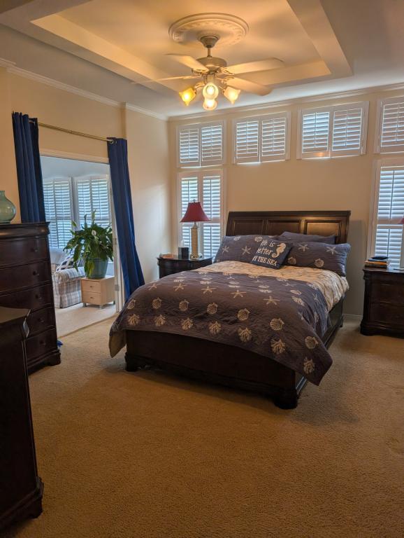 Building Photo - 5626 Swan Lake Dr