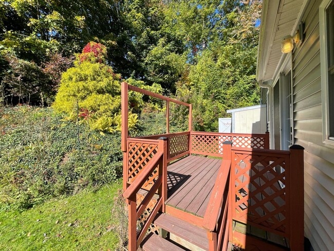 Building Photo - Beautiful 4 Bedroom House *w/ an In-Law* in Cheshire! Garage Parking, Central Air, & a Beautiful ...