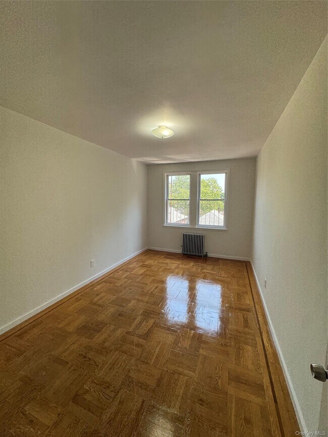 Building Photo - 3922 Amundson Ave