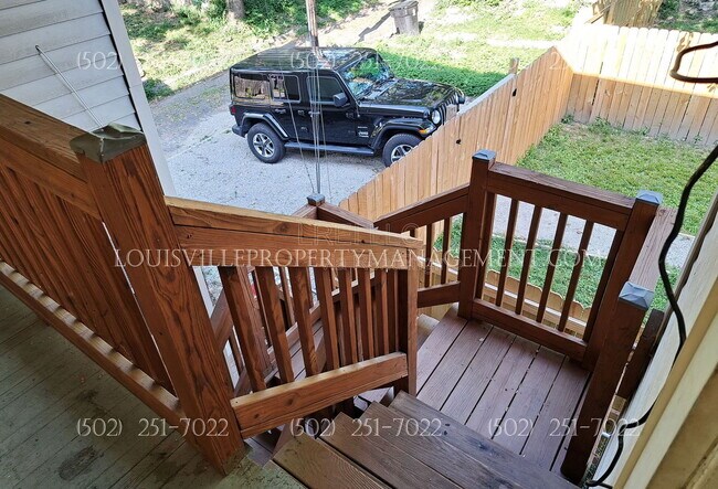 Building Photo - 1273 S Clay St