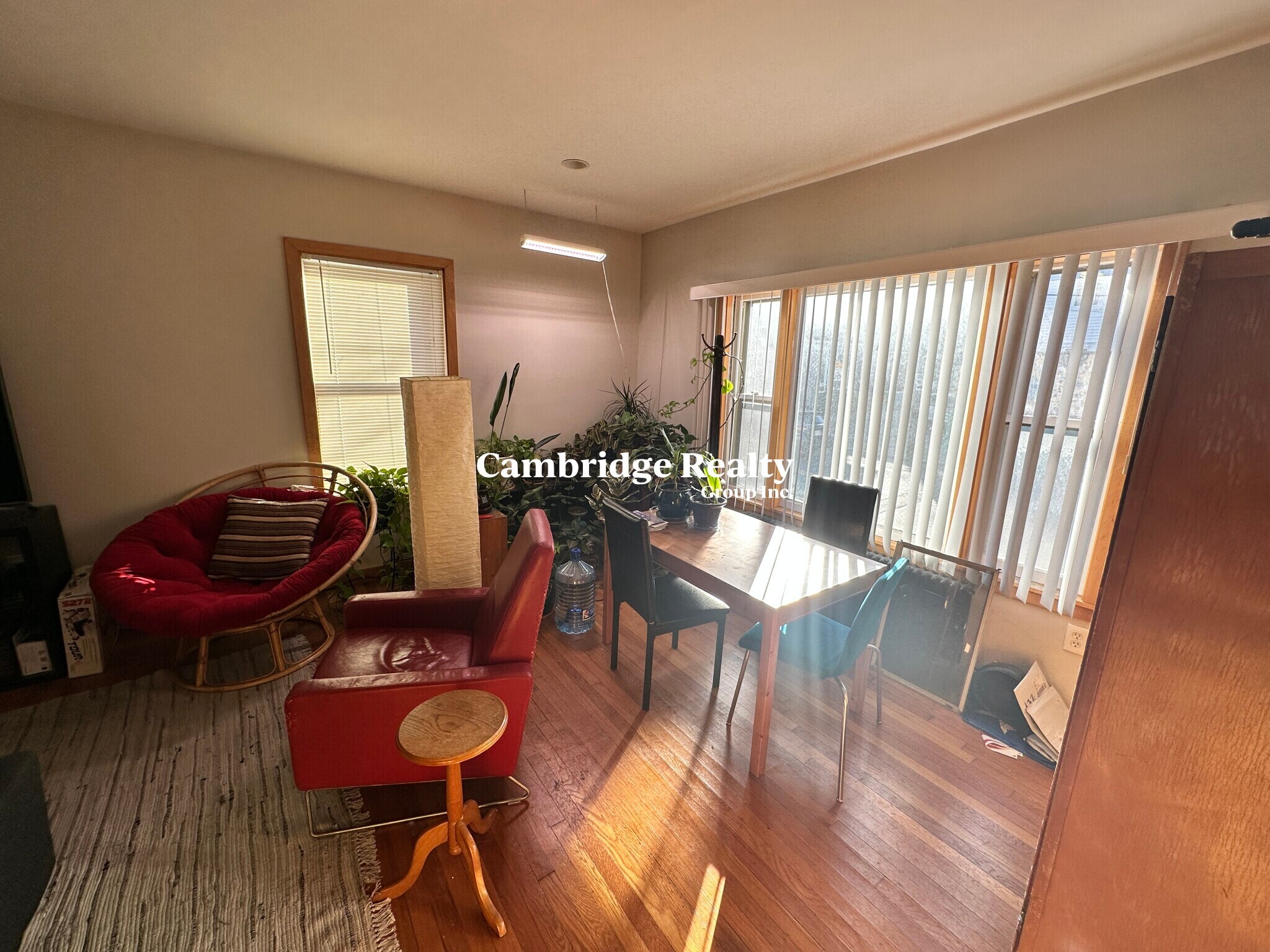 Building Photo - 135 Columbia St