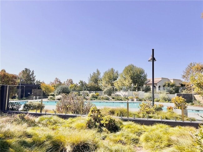 Building Photo - 101 Fixie