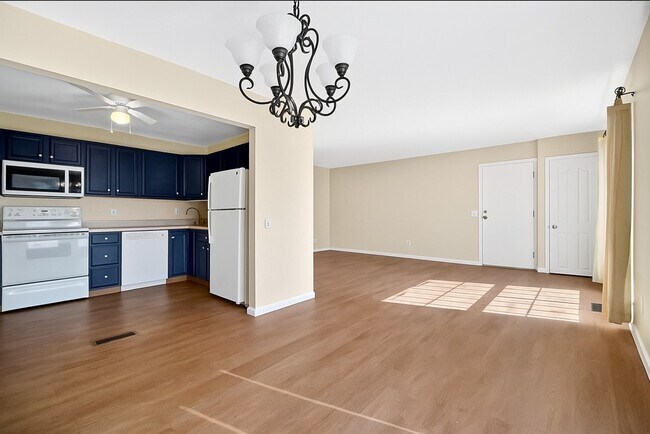 Building Photo - 1175 Appleseed Ln