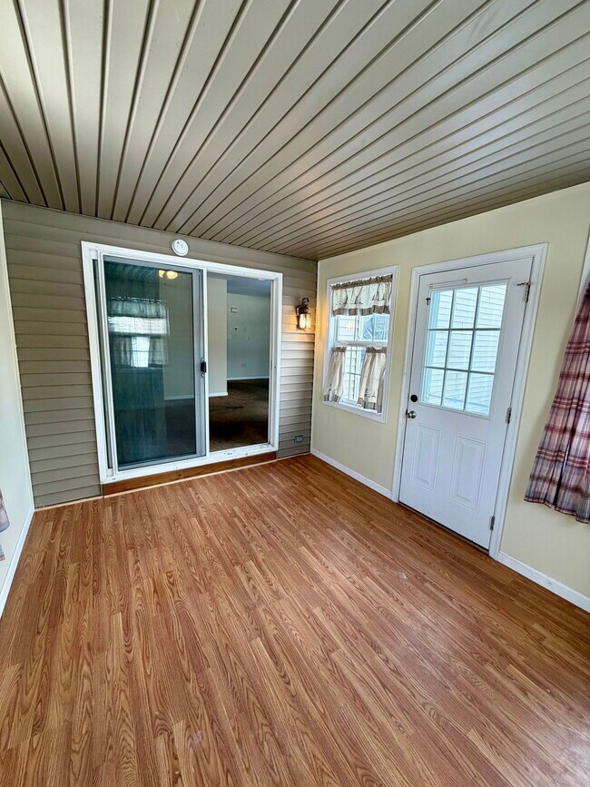 Building Photo - 104 Kentshire Dr