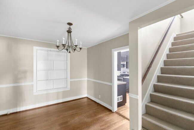 Building Photo - 301 Euclid Ave