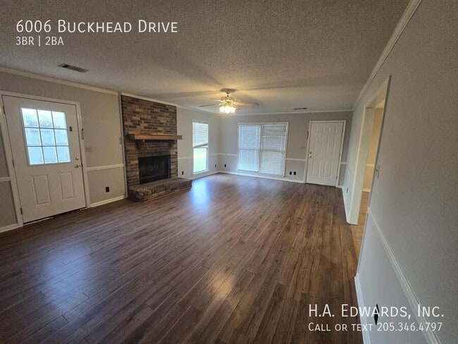 Building Photo - 6006 Buckhead Dr