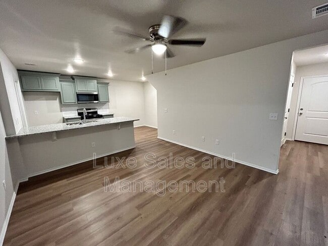 Building Photo - 10818 NW 119th St