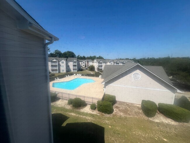 Building Photo - RENT SPECIAL! Freshly Painted! New Luxury ...