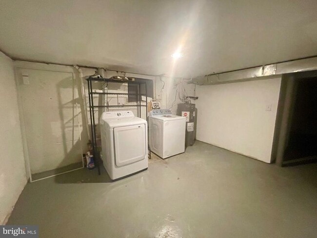 Building Photo - 1517 Rollins Ave