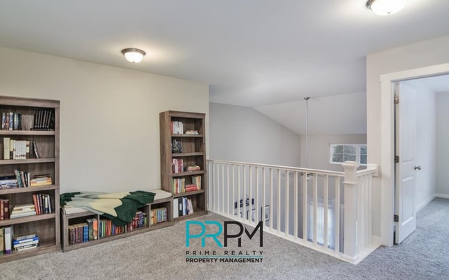 Building Photo - 826 Stonebriar St