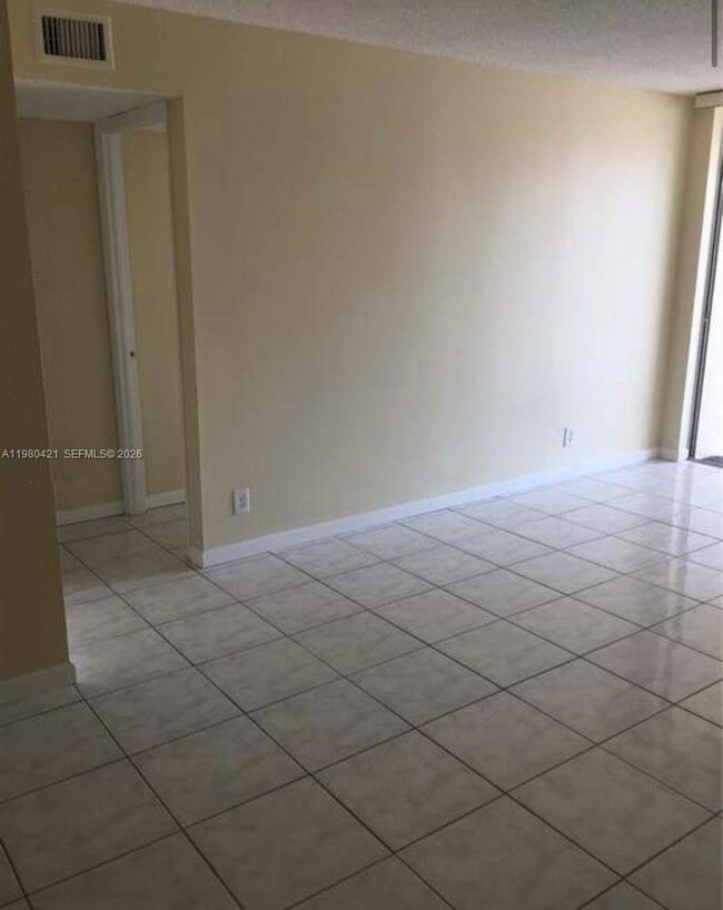 Building Photo - 2029 NW 46th Ave